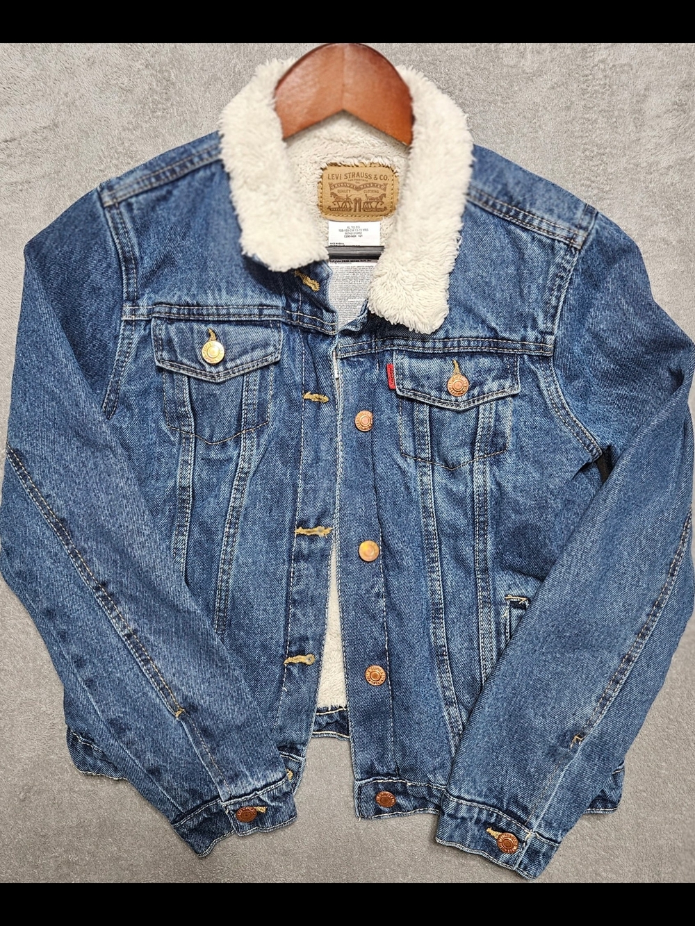 Levi's Blue Denim Sherpa Collar/Lined Jean Jacket